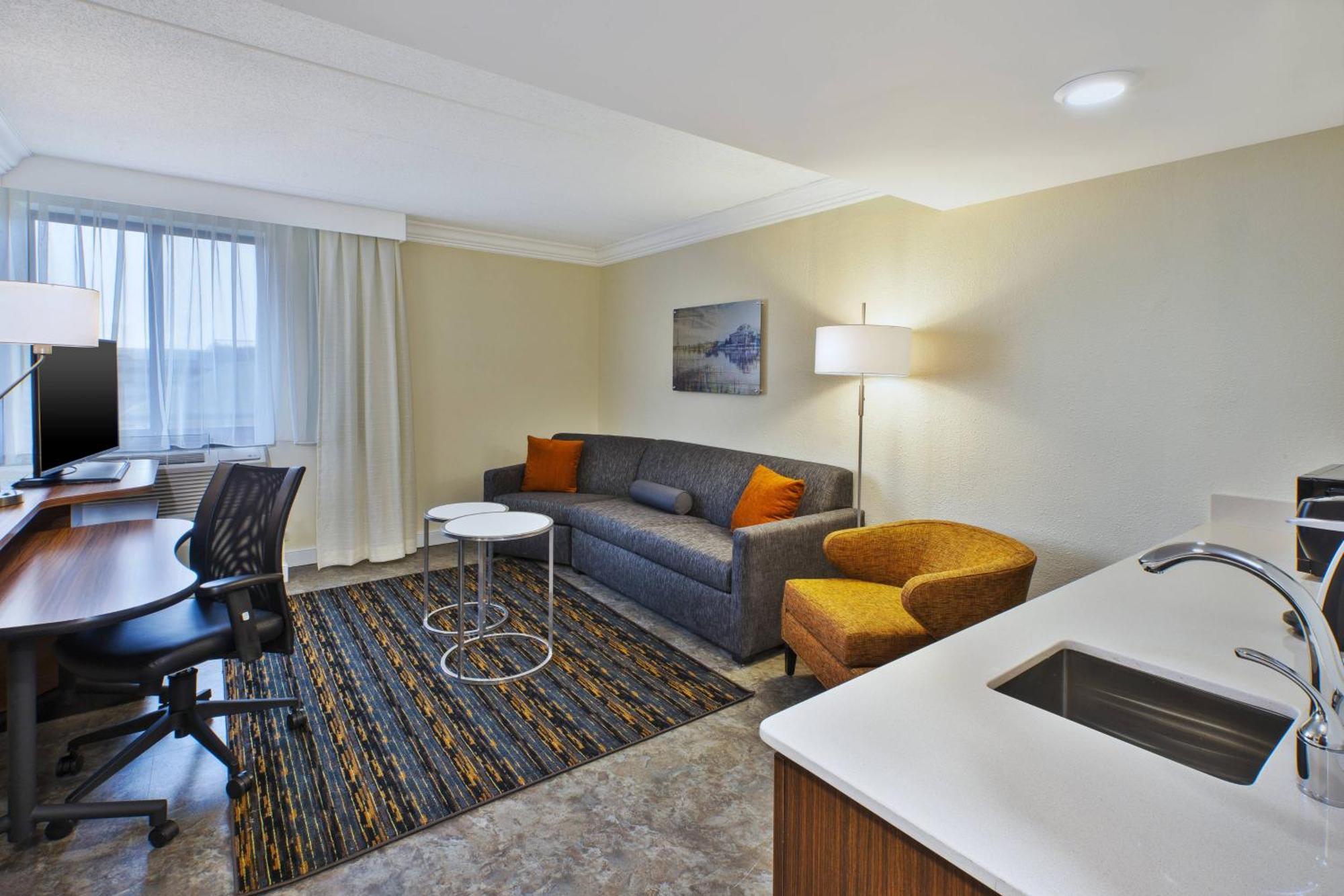 Fairfield By Marriott Inn & Suites Herndon Reston Buitenkant foto